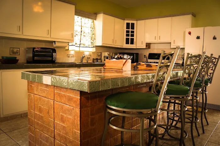 Private - Lakeview Mountain Inn (9 Rooms, Sleeps 1-40) Confirmed Guests Only 3