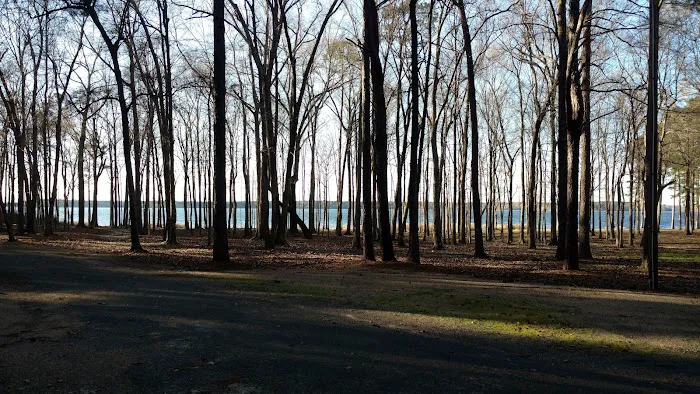 Lake Columbia RV Park 5