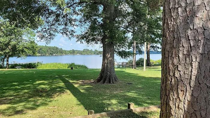 Bass Haven Lodge / RV 3