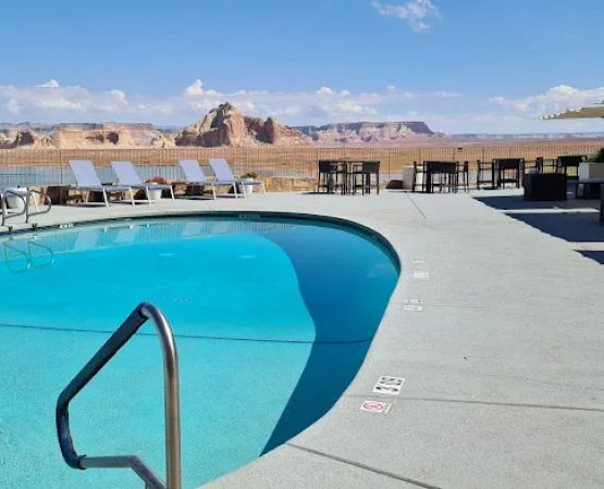Lake Powell Resort