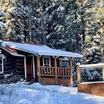 Knouff Lake Wilderness Resort