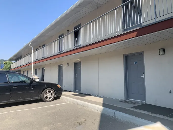 Rodeway Inn & Suites 2