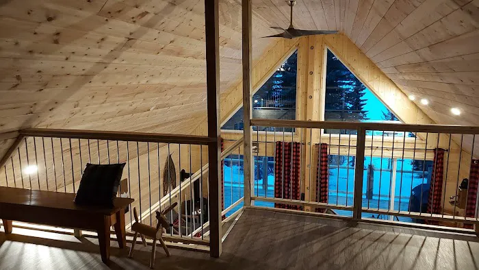 Lucky Strike Lakeside Cabins and Campground 1