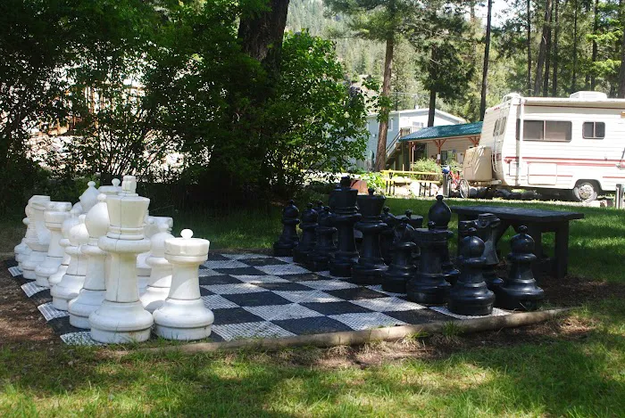Gold Mountain R.V. Park & Cabins 3