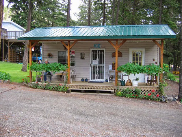 Gold Mountain R.V. Park & Cabins 6