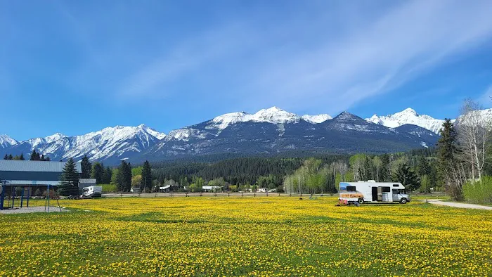 Golden Riverfront Campground 4