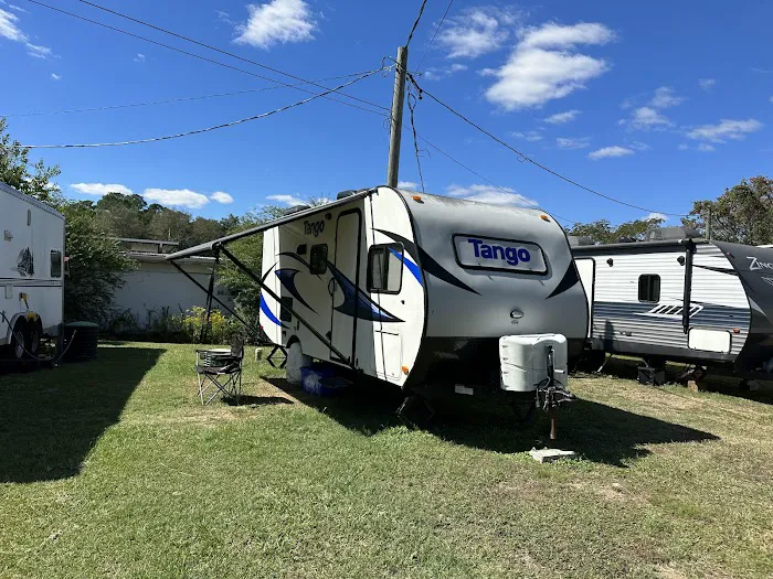 Star Gaze Haven RV Park 7