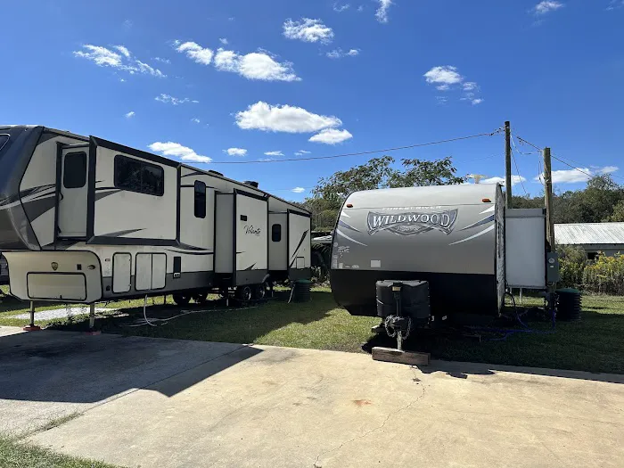 Star Gaze Haven RV Park 6