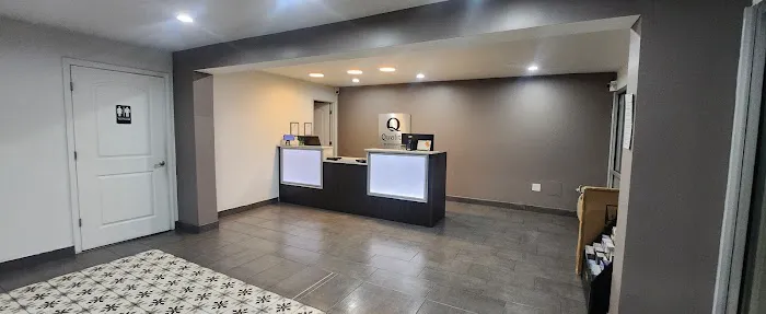 Quality Inn 1