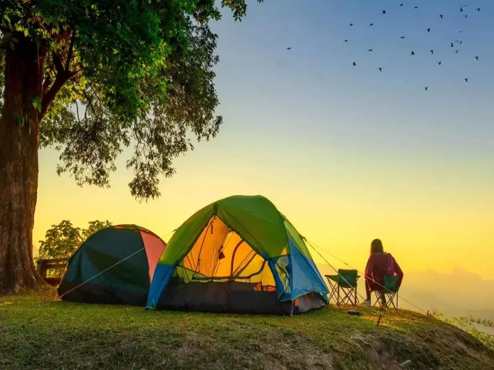 How to Combine Camping with Historical Site Visits for an Unforgettable Adventure