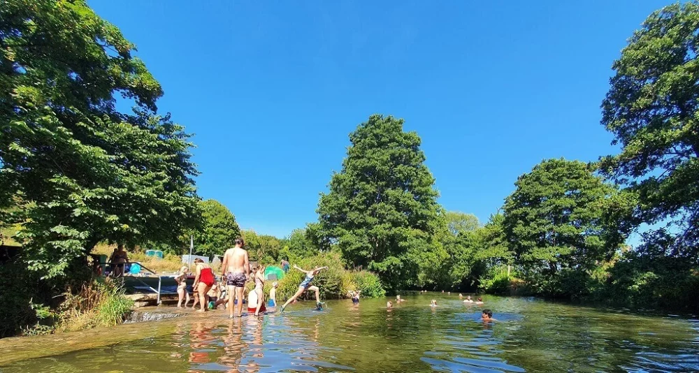The Best Campsites for Swimming and Water Sports: Top Destinations for Adventure Seekers