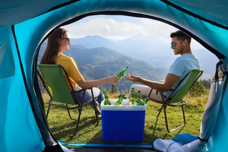 Top Tips for Camping in Hot Weather: How to Stay Cool and Safe