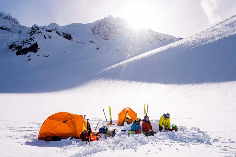 The Best Camping Gear for Cold-Weather Camping: Must-Have Equipment