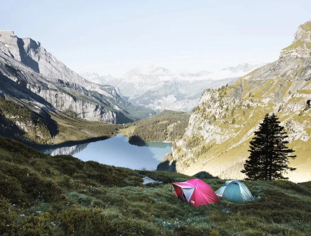 How to Navigate Safely When Camping in Remote Areas