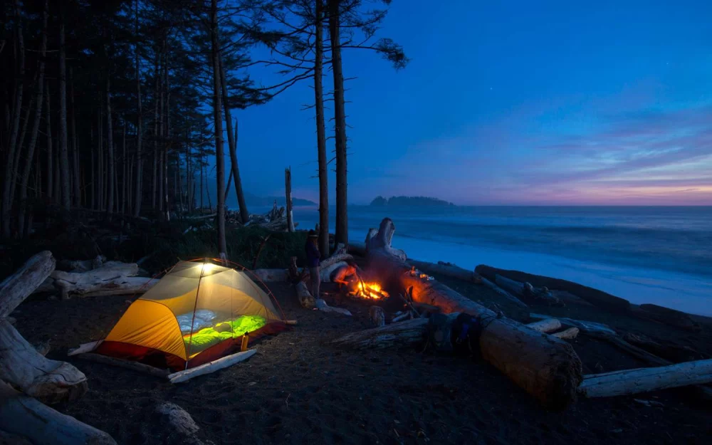 Top Destinations for Lakeside Camping in the U.S.