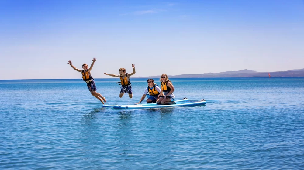 Family-Friendly Resorts with Fishing, Boating, and Hiking Activities for the Perfect Vacation