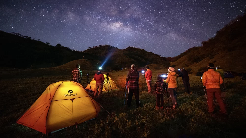 How to Enjoy Photography Hikes Near Your Campsite: Capture Nature’s Beauty