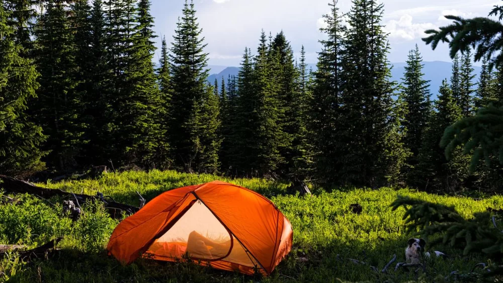 Best Places to Camp Near Mountains and Lakes in 2025: Top Destinations for Adventurers