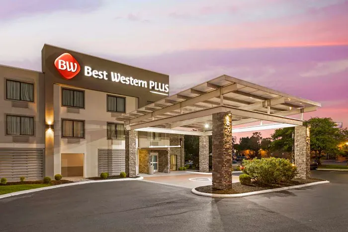 Best Western Plus Bowling Green 5