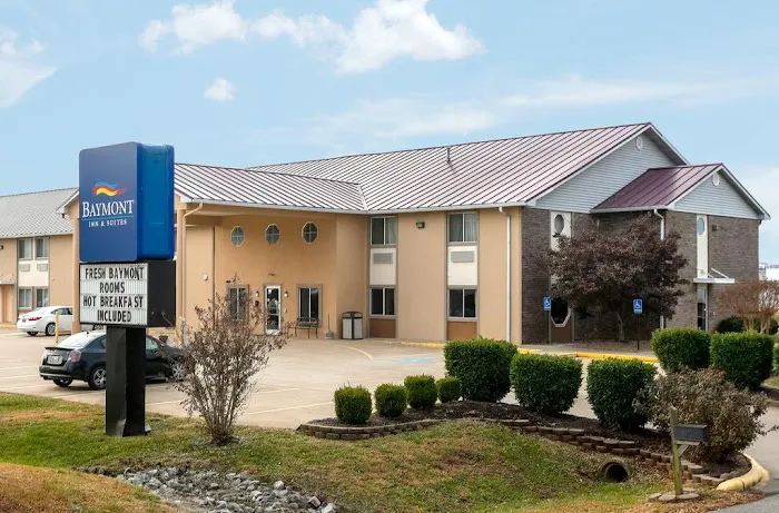 Baymont by Wyndham Bowling Green 5
