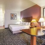 La Quinta Inn & Suites by Wyndham Bowling Green