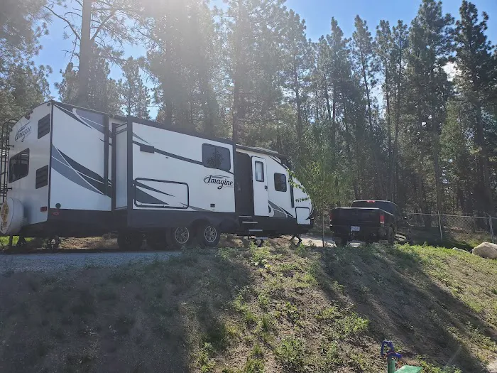 Rocky Pine RV Park 7