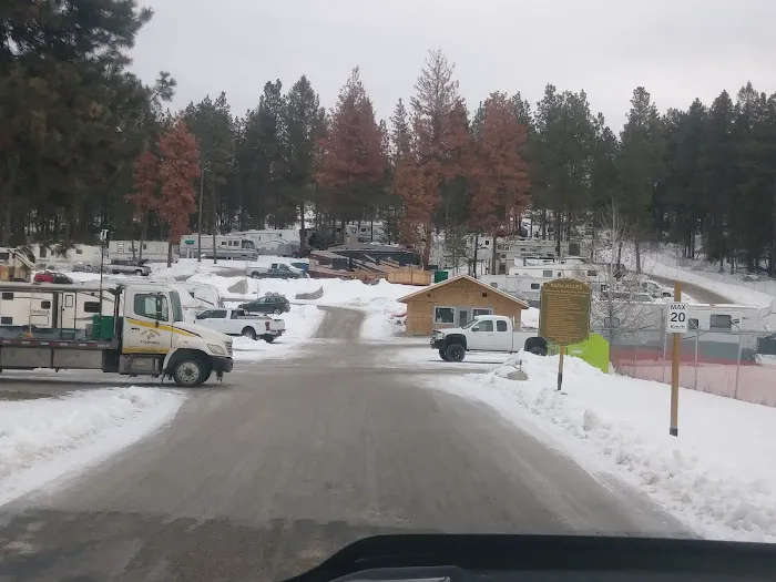 Rocky Pine RV Park 3