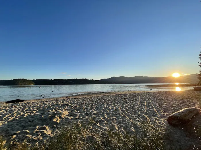 Porpoise Bay Provincial Campground 0