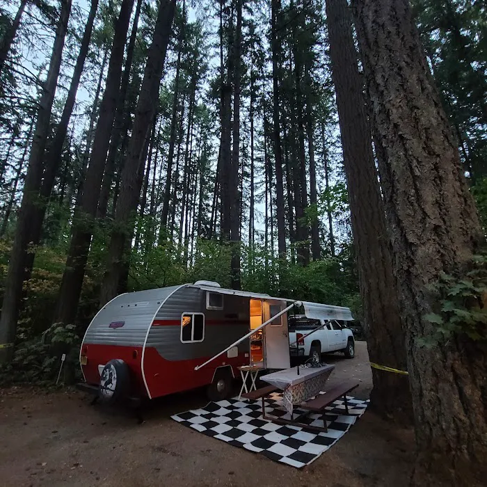 Big Fir Campground & RV Park 9