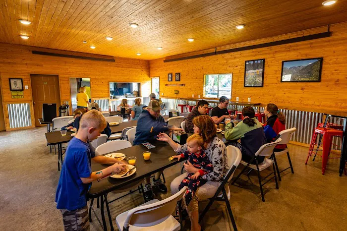 Leavenworth / Pine Village KOA Holiday 7