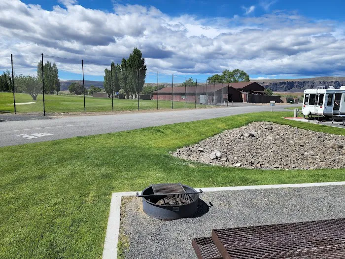 Crescent Bar Campground (Grant PUD Crescent Bar Recreation Area) 5