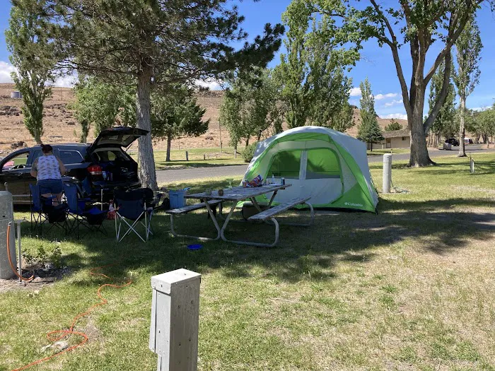 Vantage Riverstone 2