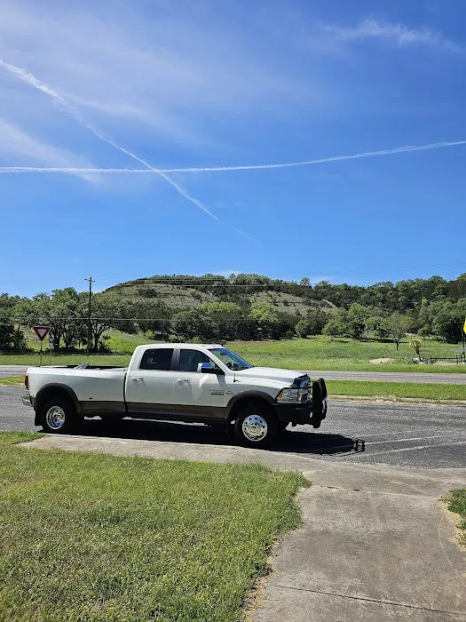 Canyon lake picnic area 2