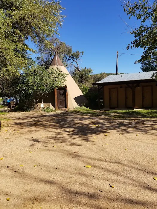 Hill Country Tipis 9