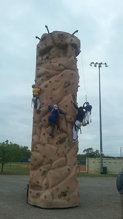 Yett Memorial Park 8