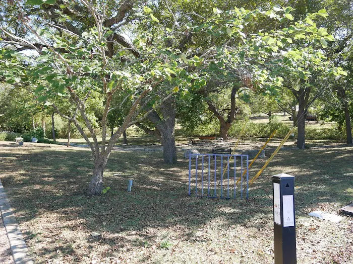 Bindseil City Park 8