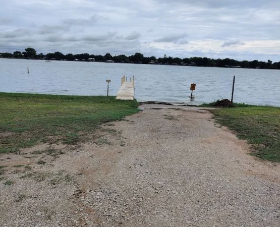 East Lakeshore Park