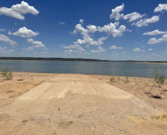 Low water boat ramp