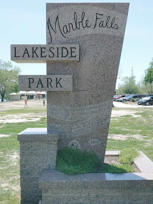 Lakeside Park 8
