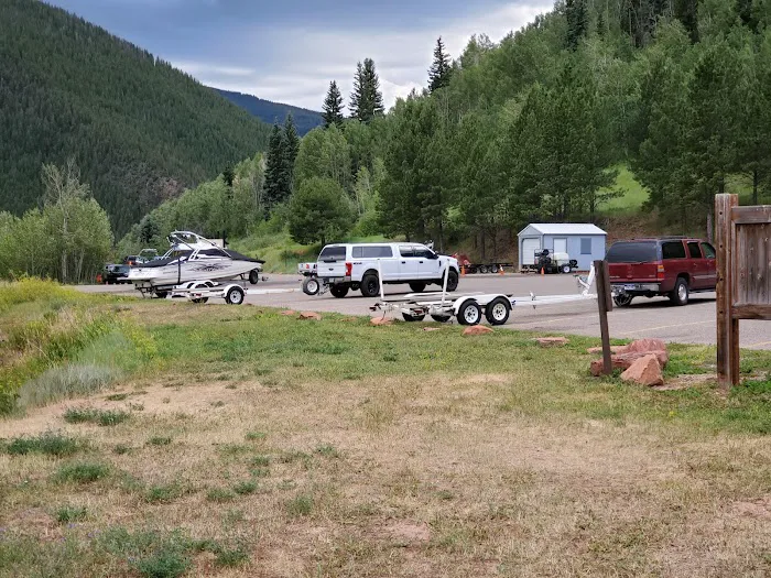 Ruedi Marina Campground Picture 3