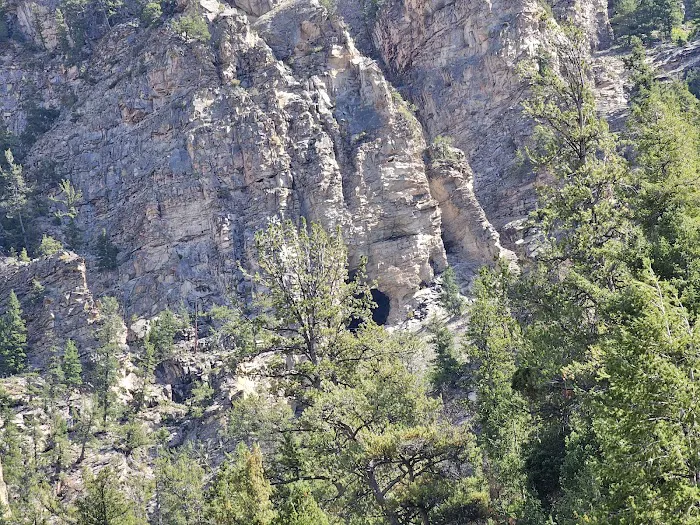 Dark Canyon Trailhead (recgovnpsdata) 5