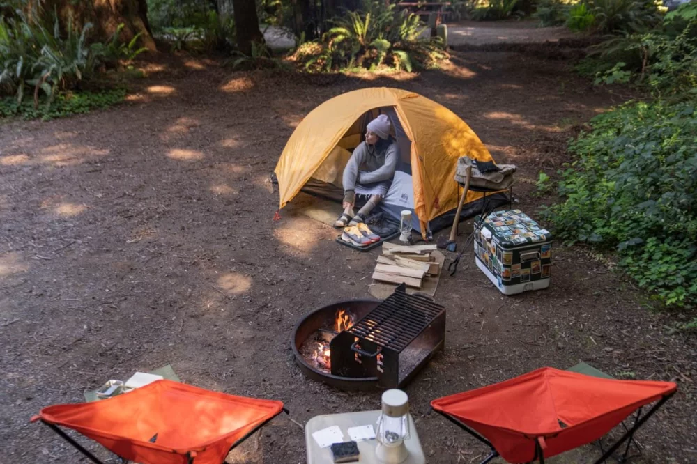 Essential Camping Tools for Beginners – Must-Have Gear for Your First Trip