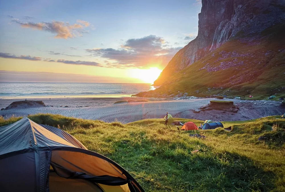 Factors to Consider When Choosing a Beach Camping Site in the USA