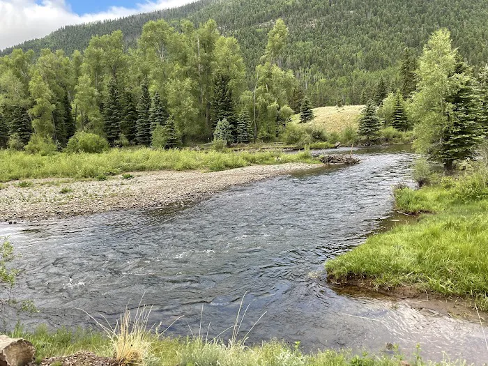 Rocky Mountain Lodge 5