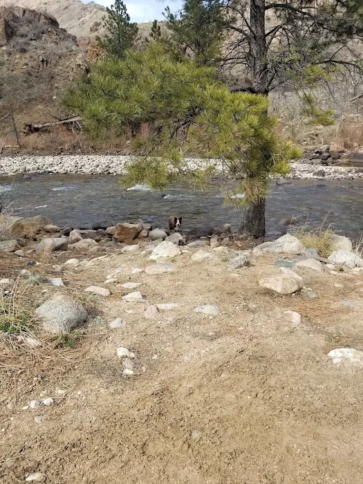 Upper Landing Picnic Site 8