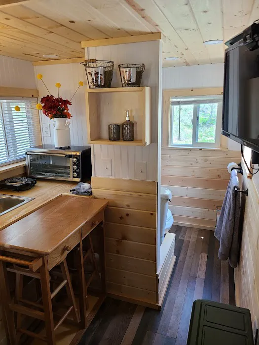 Alpine Lodge At Red Feather Lakes 8