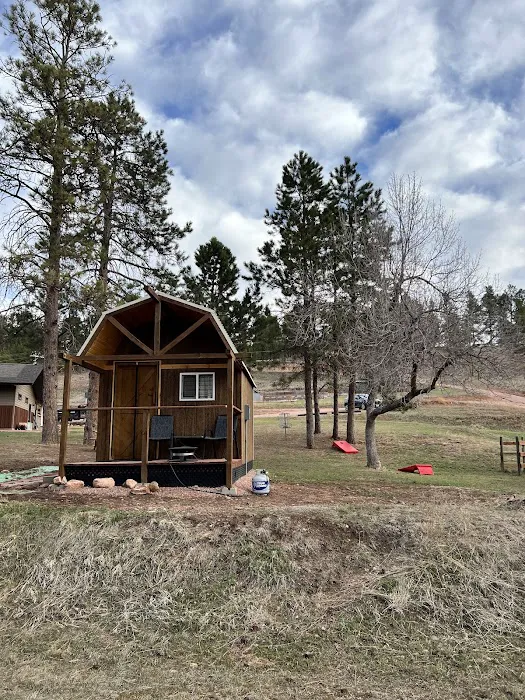 Bear Den Cabins & Camp 4