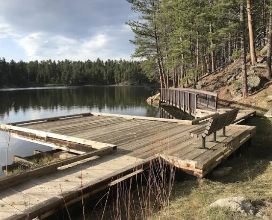 Horsethief Lake