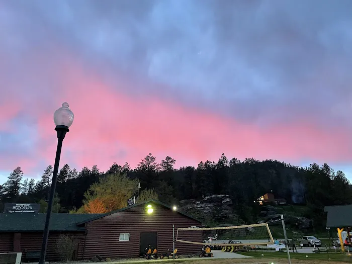 Mount Rushmore KOA at Palmer Gulch Resort 0