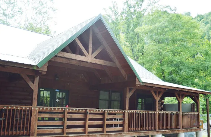 Revelle's River Resort 3